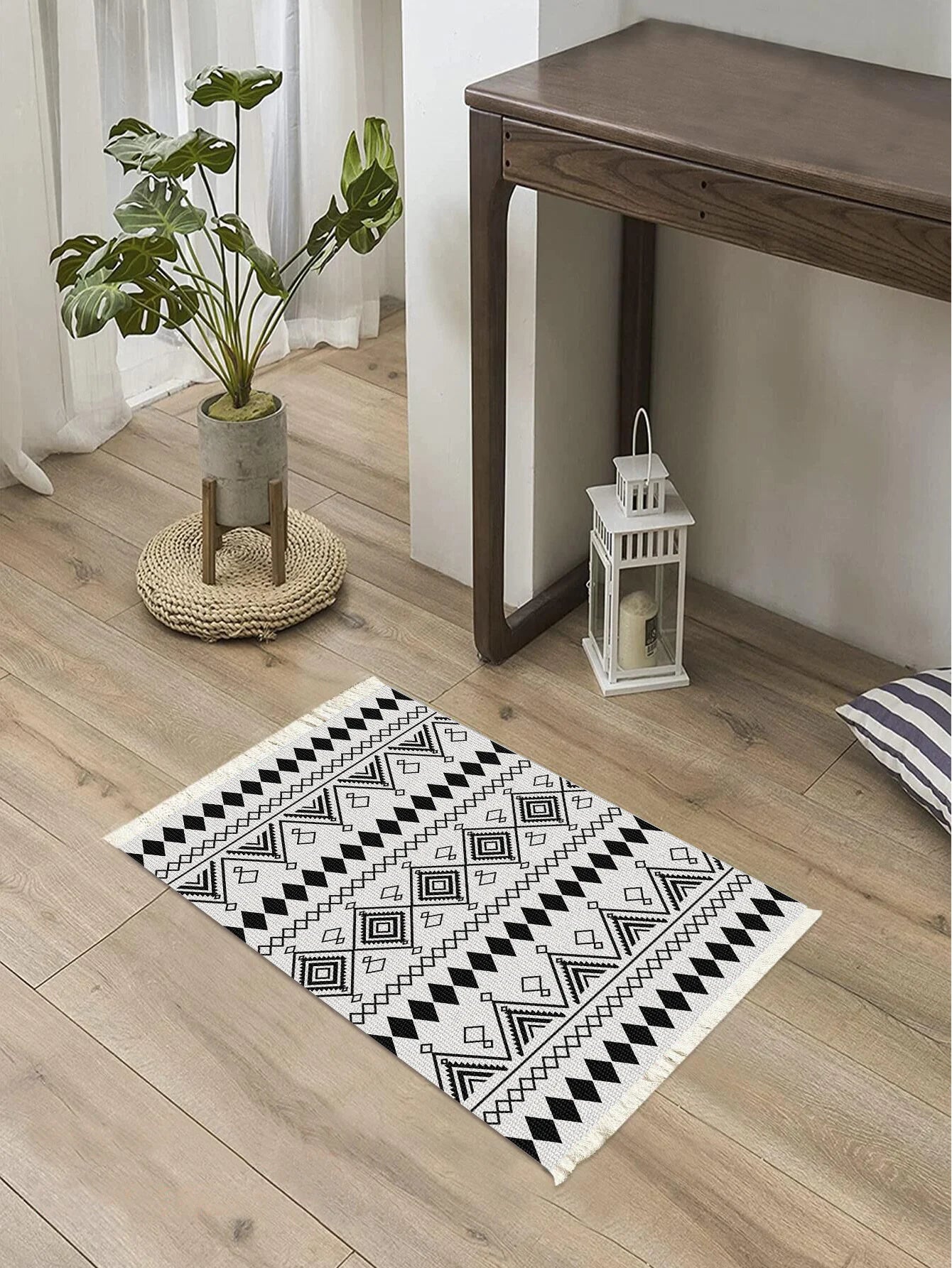 Handwoven cotton linen carpet retro Bohemian style