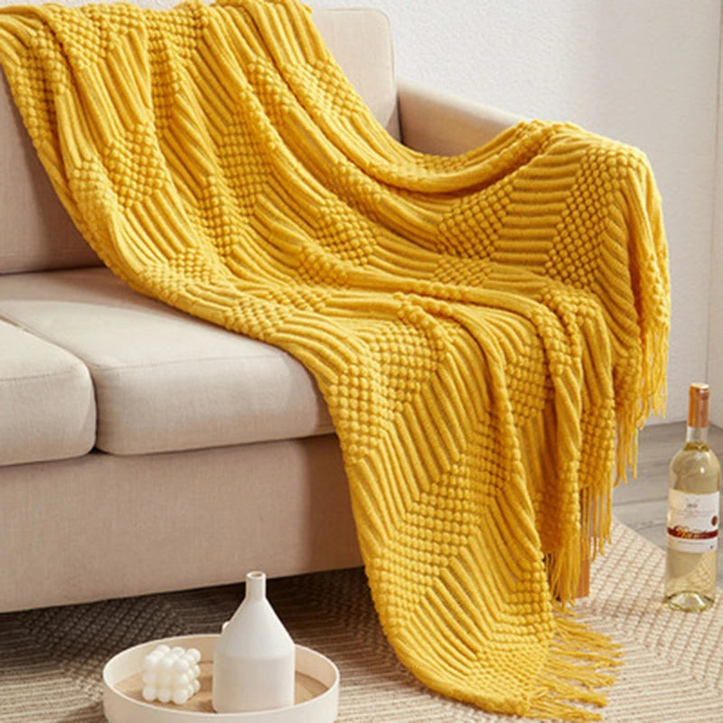 Knitted Blanket With Tassel